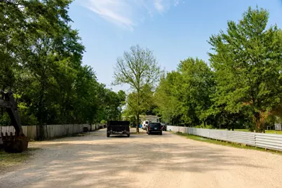 2111 County Road 3405, Cleveland, TX 77327 - Photo 4