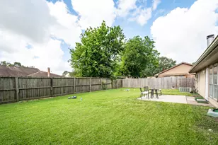 4218 Sequoia St, Baytown, TX 77521 - Photo 22