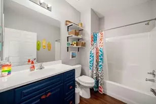 710 35th St, Galveston, TX 77550 - Photo 20