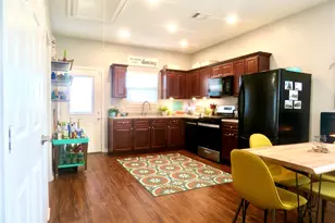 710 35th St, Galveston, TX 77550 - Photo 6