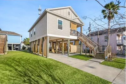 710 35th Street, Galveston, TX 77550 - Photo 2