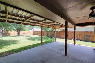 10282 Valley Dr S, Willis, TX 77318 - Photo 34