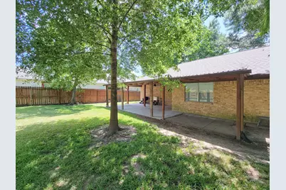 10282 Valley Drive S, Willis, TX 77318 - Photo 40