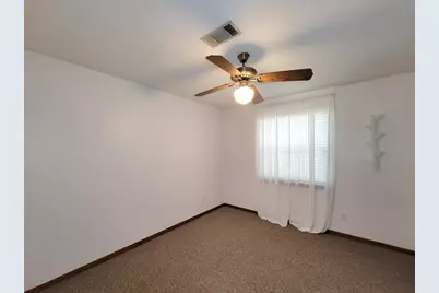 10282 Valley Drive S, Willis, TX 77318 - Photo 24