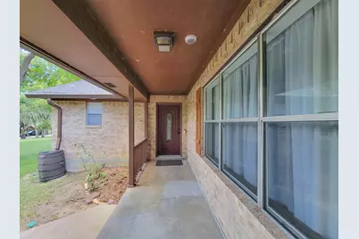 10282 Valley Drive S, Willis, TX 77318 - Photo 4