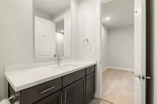 5306 S Capitol St, Houston, TX 77023 - Photo 32