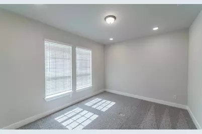 8915 Rose Jade Drive, Iowa Colony, TX 77583 - Photo 2