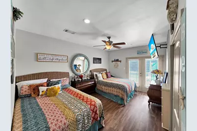 931 Bahama Drive, Crystal Beach, TX 77650 - Photo 30
