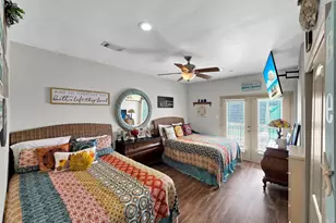 931 Bahama Dr, Crystal Beach, TX 77650 - Photo 30