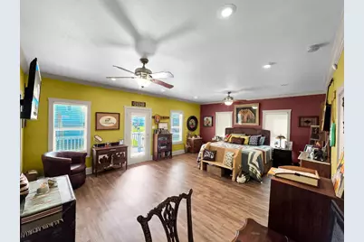 931 Bahama Drive, Crystal Beach, TX 77650 - Photo 34