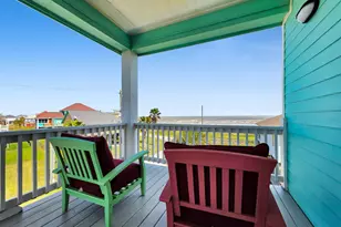 931 Bahama Dr, Crystal Beach, TX 77650 - Photo 10