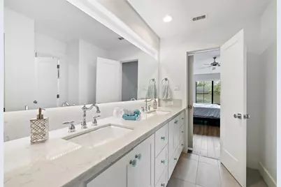 2928 Suffolk Drive, Houston, TX 77027 - Photo 30