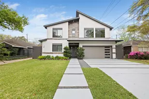 2928 Suffolk Dr, Houston, TX 77027 - Photo 1