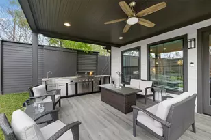 2928 Suffolk Dr, Houston, TX 77027 - Photo 44