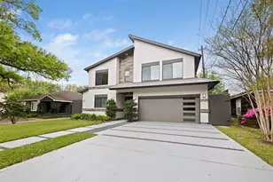2928 Suffolk Dr, Houston, TX 77027 - Photo 2