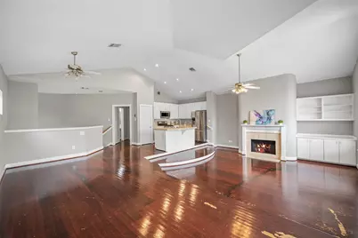 9705 Linkmeadow Lane, Houston, TX 77025 - Photo 16