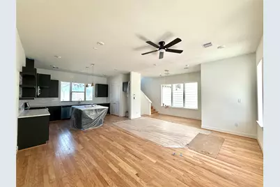 9426 Campbell Road #B, Houston, TX 77080 - Photo 4