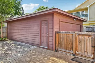 1006 Glacier Hill Dr, Houston, TX 77077 - Photo 30
