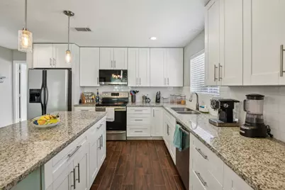 1006 Glacier Hill Drive, Houston, TX 77077 - Photo 10