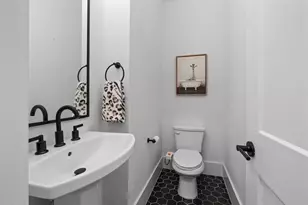 9019 Wellspring Dr, Houston, TX 77080 - Photo 12