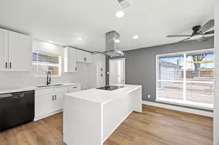 12210 Waldemar Dr, Houston, TX 77077 - Photo 8