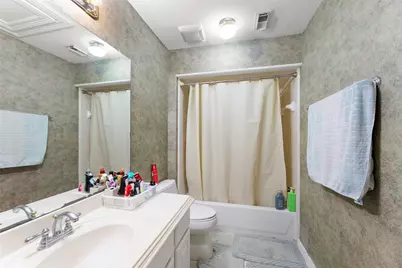 15111 Black Falls Lane, Sugar Land, TX 77498 - Photo 32