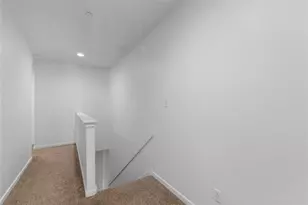31 Umbria Ln, The Woodlands, TX 77382 - Photo 22