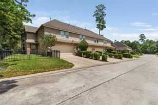 31 Umbria Ln, The Woodlands, TX 77382 - Photo 32