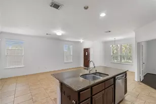 31 Umbria Ln, The Woodlands, TX 77382 - Photo 12