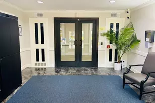 357 N Post Oak Ln, Houston, TX 77024 - Photo 2