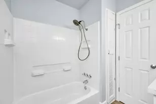 6411 Hollow Oaks Dr, Houston, TX 77050 - Photo 26