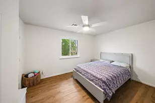 2719 Chatford Hollow Ln, Houston, TX 77014 - Photo 18