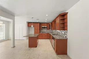 5111 Debeney Dr, Houston, TX 77039 - Photo 6