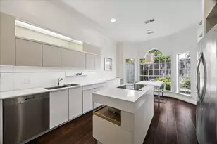 3812 W Alabama St, Houston, TX 77027 - Photo 8