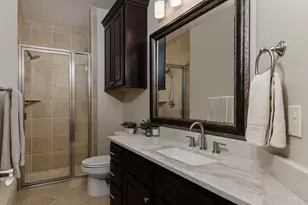 70 Lake Voyageur Dr, The Woodlands, TX 77389 - Photo 10