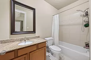10932 Lasso Ln, Houston, TX 77079 - Photo 24