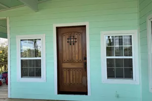 611 and 615 Broadway, Dickinson, TX 77539 - Photo 2