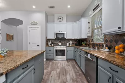 18938 Magnolia Arbor Lane, Tomball, TX 77377 - Photo 16