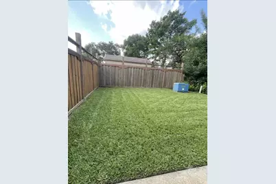 708 Prairie Lane, Angleton, TX 77515 - Photo 2