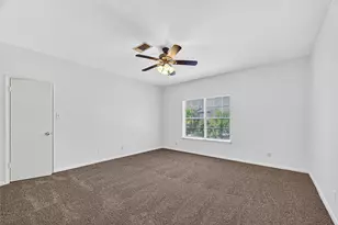 7395 Regency Square Ct, Houston, TX 77036 - Photo 18