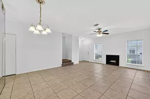 7395 Regency Square Ct, Houston, TX 77036 - Photo 8
