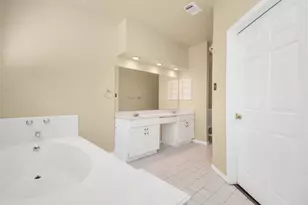 4123 Valedon Ln, Houston, TX 77014 - Photo 22