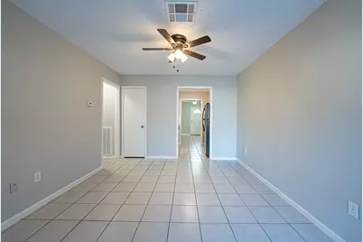 8124 Beech Cove Lane, Houston, TX 77072 - Photo 4