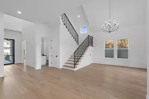 8553 Western Dr, Houston, TX 77055 - Photo 14