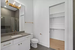 8553 Western Dr, Houston, TX 77055 - Photo 12