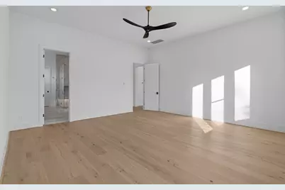 8553 Western Drive, Houston, TX 77055 - Photo 34