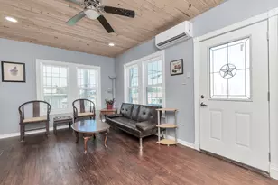915 8th St, Galveston, TX 77550 - Photo 10
