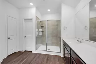 1004 Bulwark Dr, Crosby, TX 77532 - Photo 18