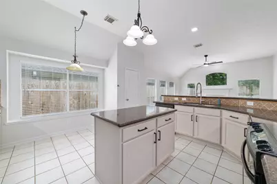 7926 Sinfonia Drive Drive, Houston, TX 77040 - Photo 14