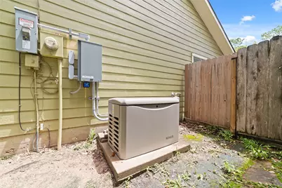 7926 Sinfonia Drive Drive, Houston, TX 77040 - Photo 36